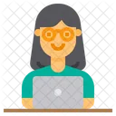 여성 직원  아이콘