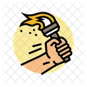 Mano Sosteniendo Antorcha Icono