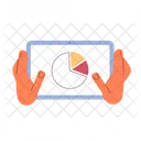 Informe De Marketing Digital Mano De Tableta Grafico Circular Icono