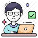 Usuario De Laptop Freelancer Trabalhador Remoto Ícone